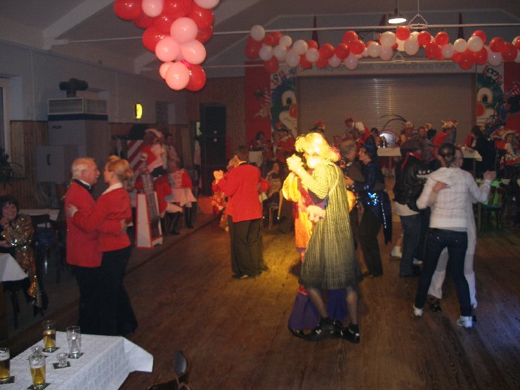 KGIWWPrinzenballr2010 076.jpg